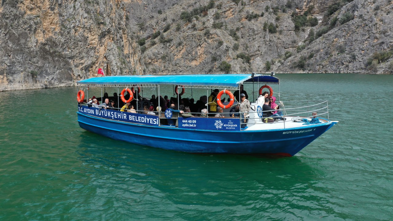 Photo 2025 04 07 18.42.06