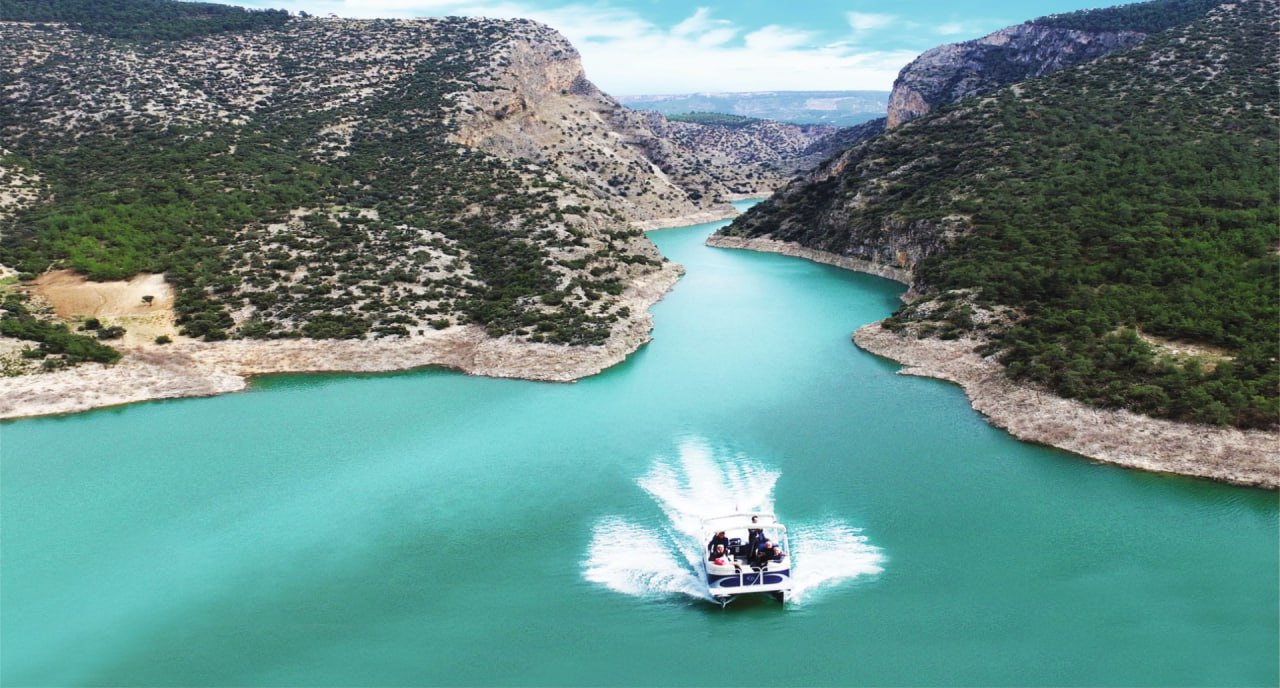 Photo 2025 04 07 18.42.09