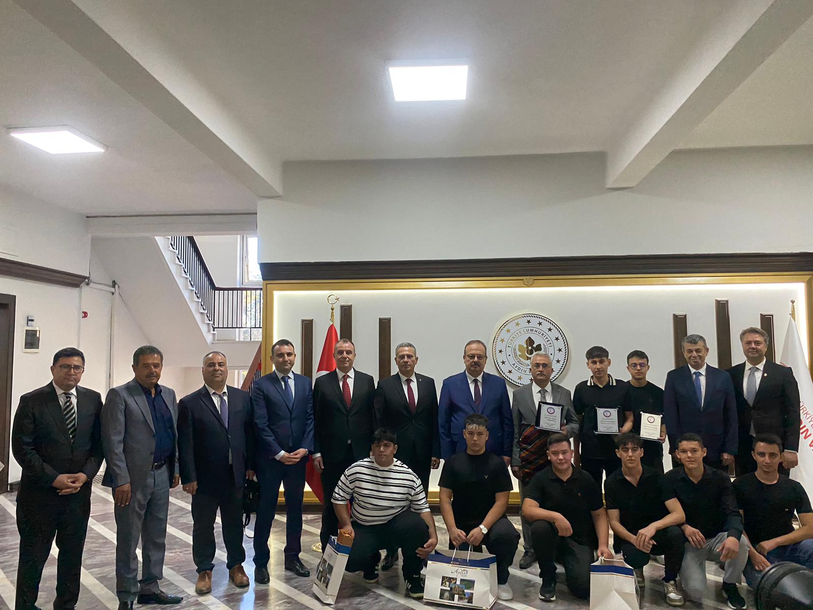 P H O T O 2025 09 22 11 37 18