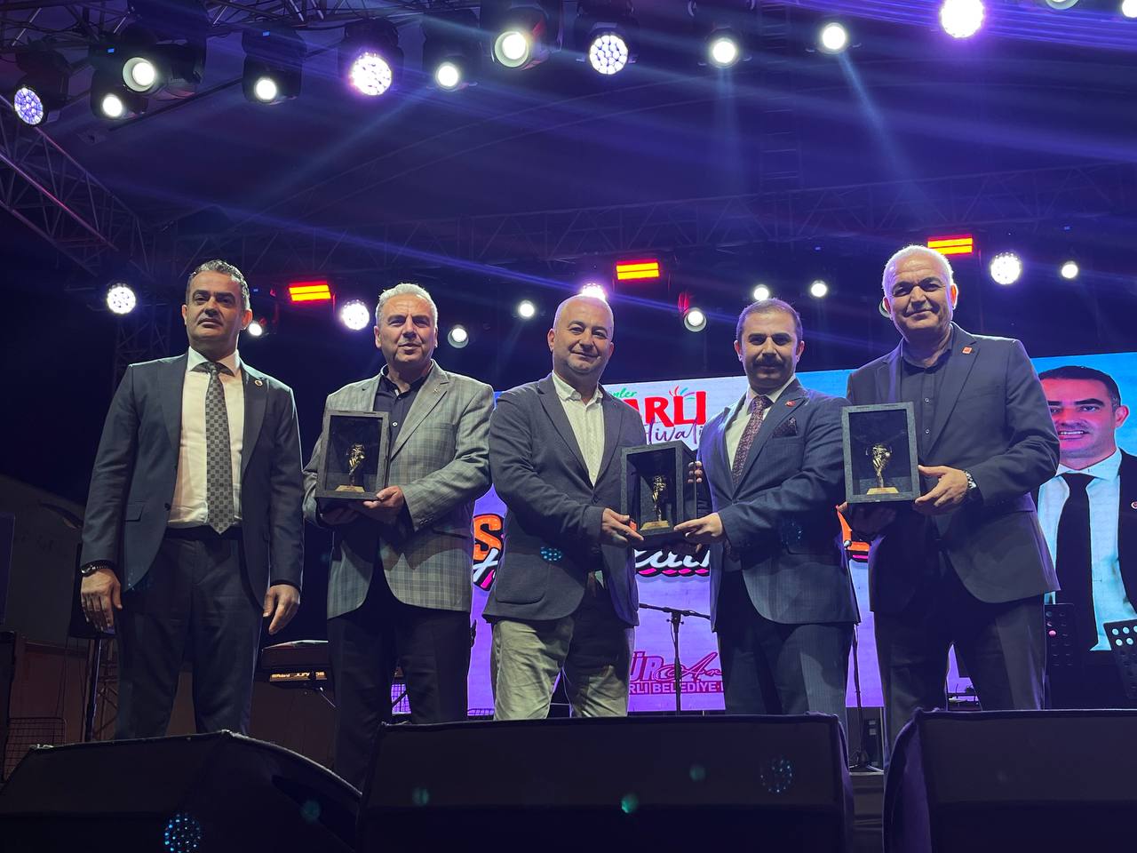 Photo 2025 10 10 22.18.30