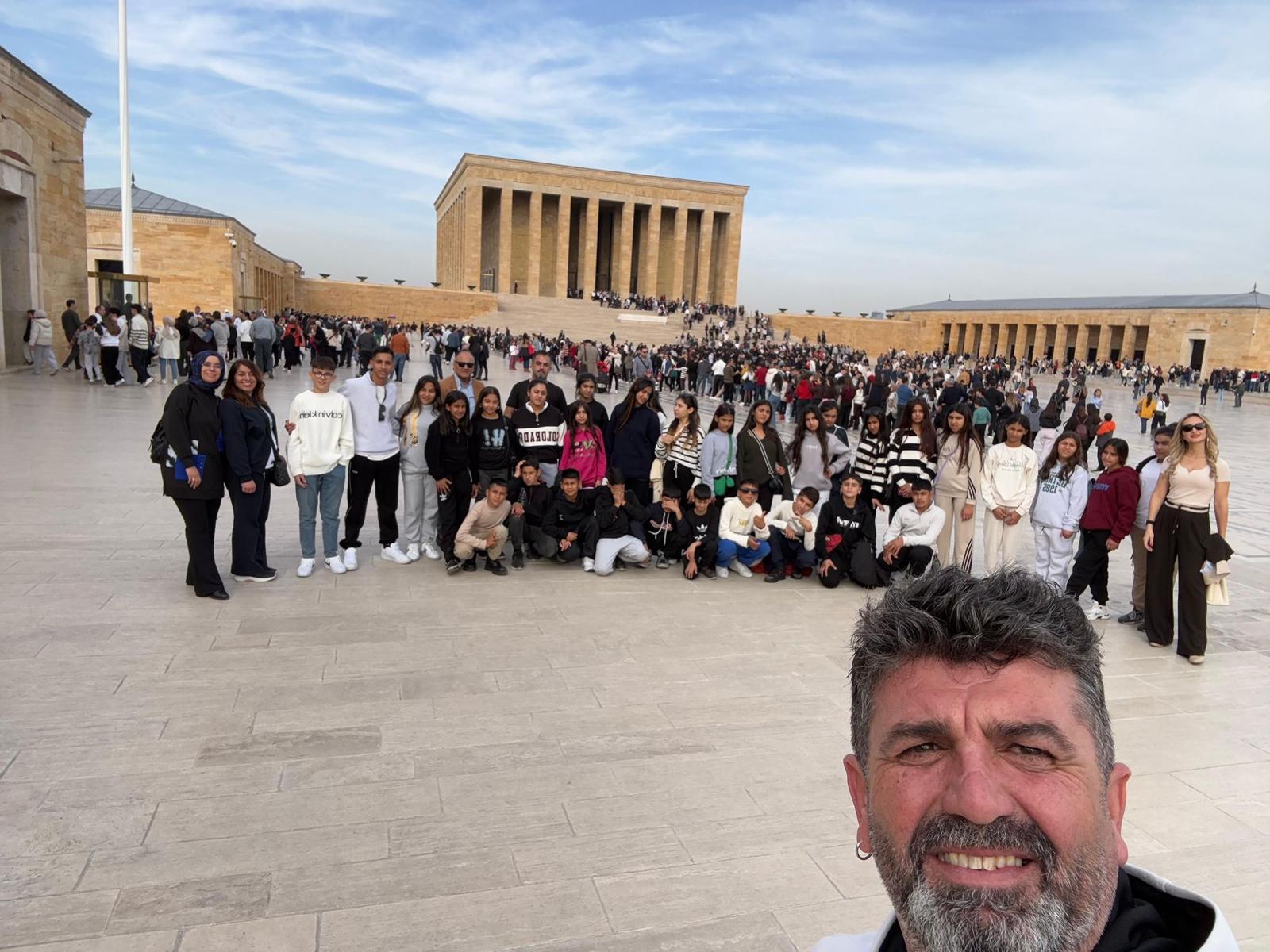 P H O T O 2025 11 22 20 54 24