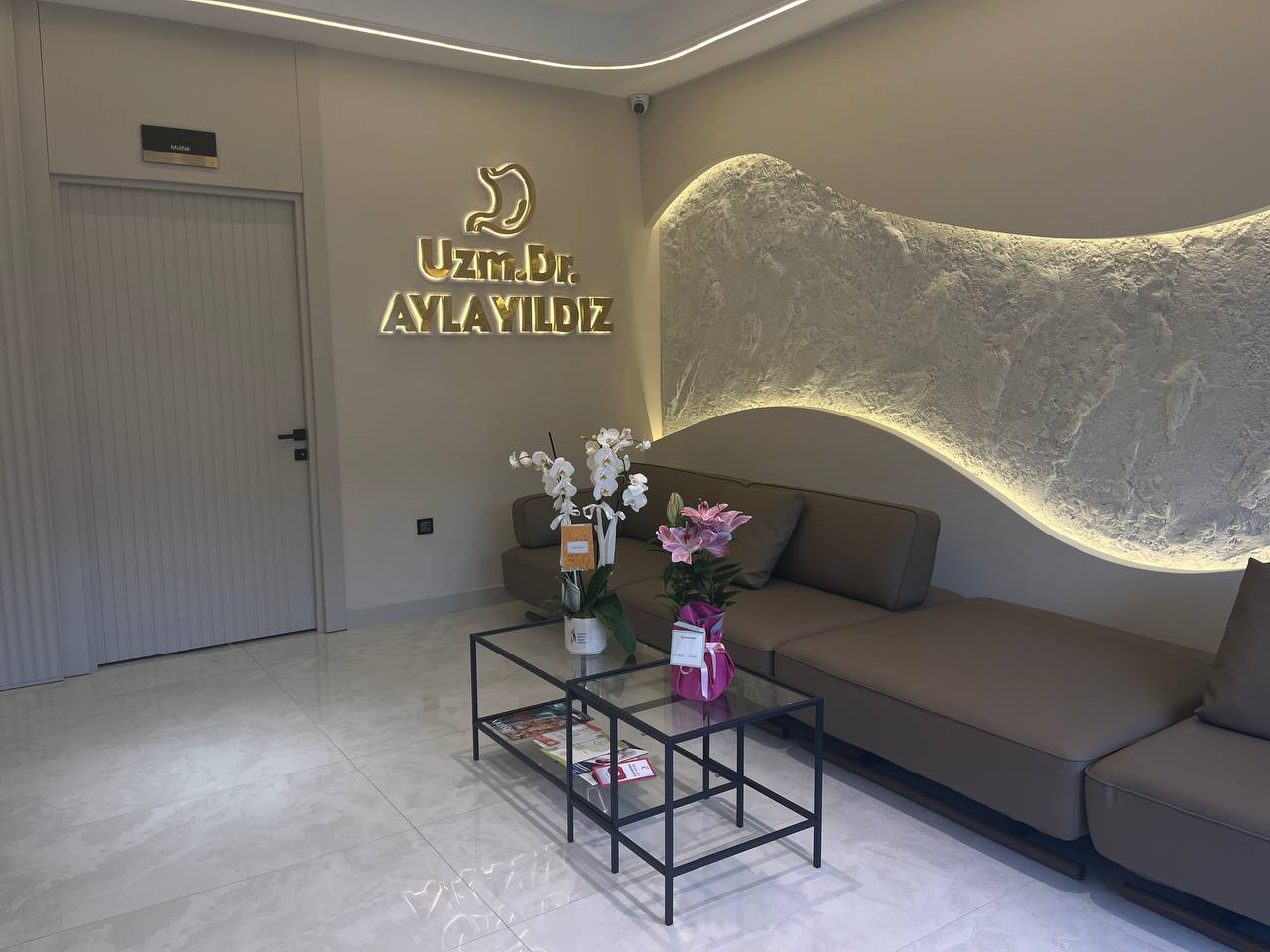 Photo 2025 11 20 18.07.19