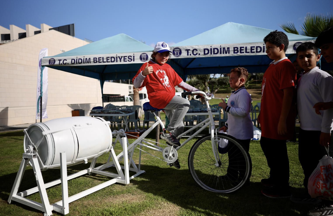 Ekran Resmi 2025 12 04 11.21.45