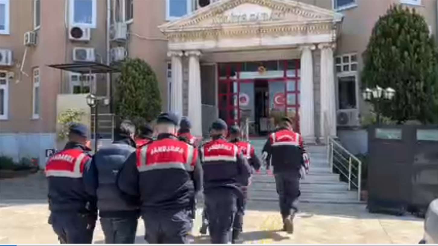 Didim'de 101 düzensiz göçmen yakalandı: 3 organizatör tutuklandı