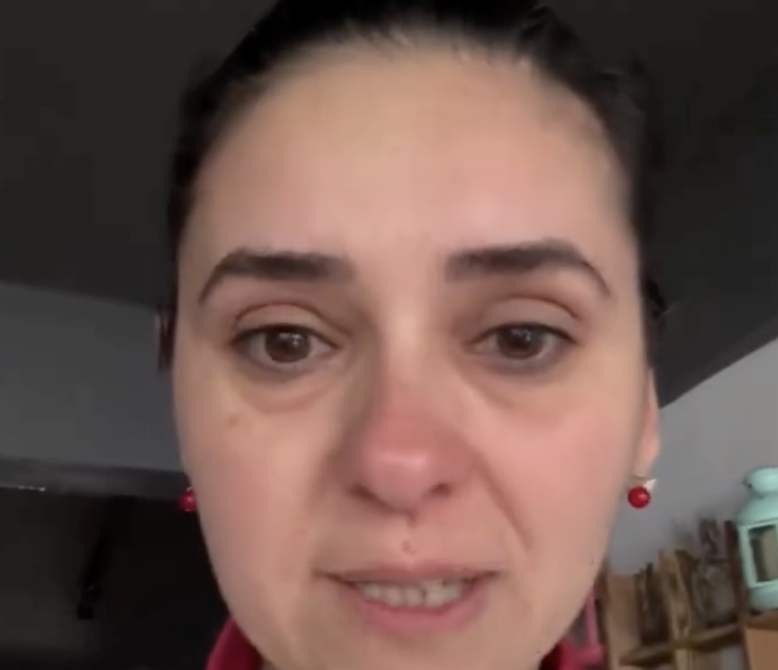 İstanbul'da bir adam, boşanma aşamasındaki eşinin kafesine saldırdı!