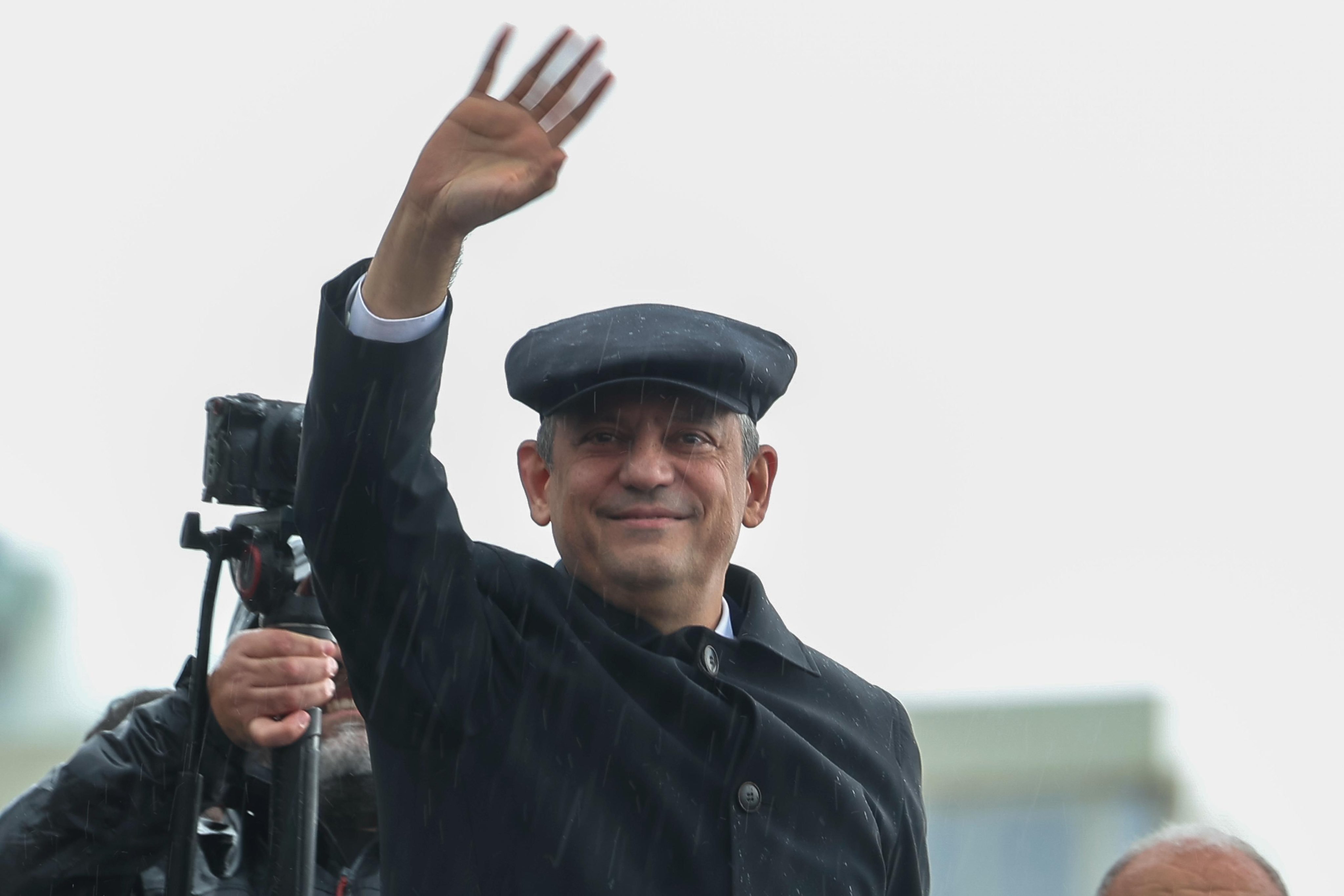 CHP lideri Özgür Özel, Aydın'dan çağrıda bulundu! "Seçimleri yenileyelim"