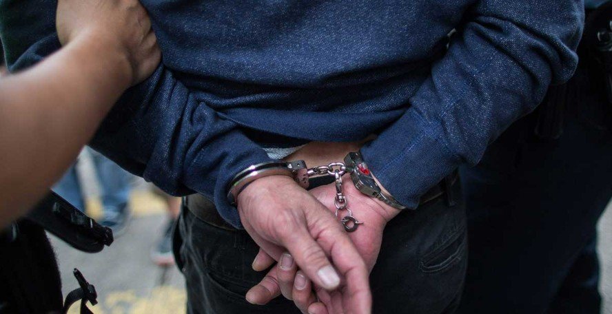 Aydın’da 24 suç kaydı bulunan firari hükümlü yakalandı!