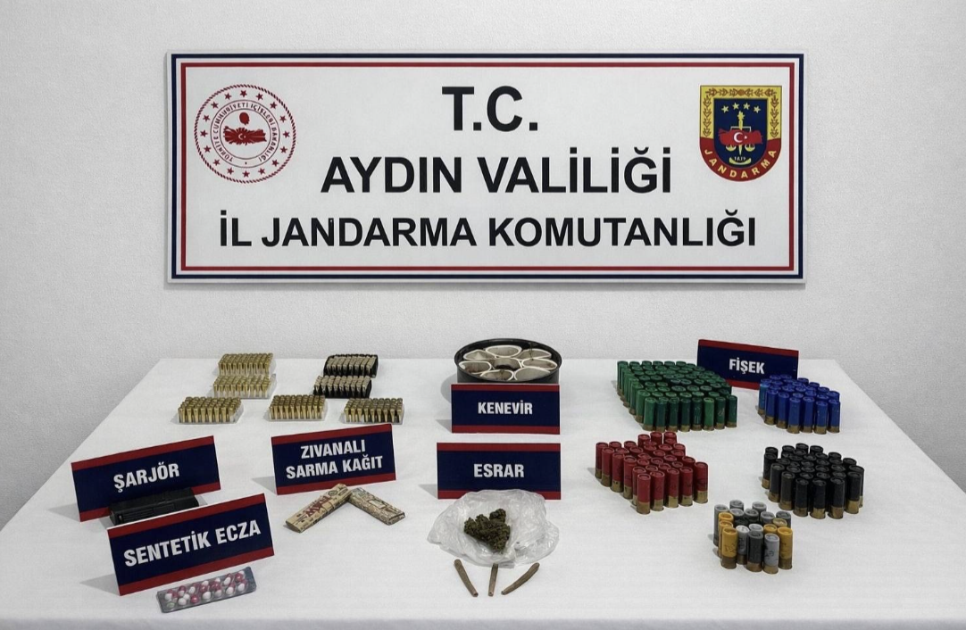 Kuşadası'nda evden çıkanlar 'yok artık' dedirtti!