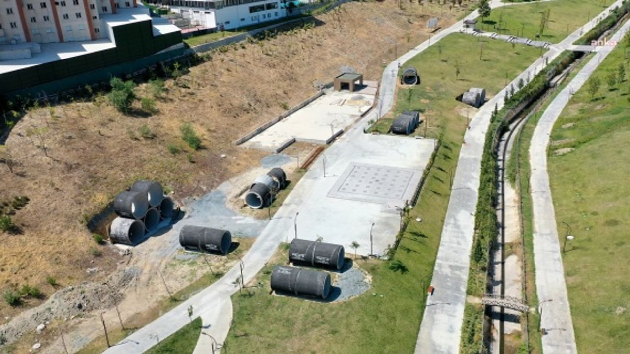 BEYLİKDÜZÜ BELEDİYE BAŞKANI ÇALIK: "‘BURADA PARK OLUR MU?’ DENEN HER YERE PARK YAPIYORUZ"