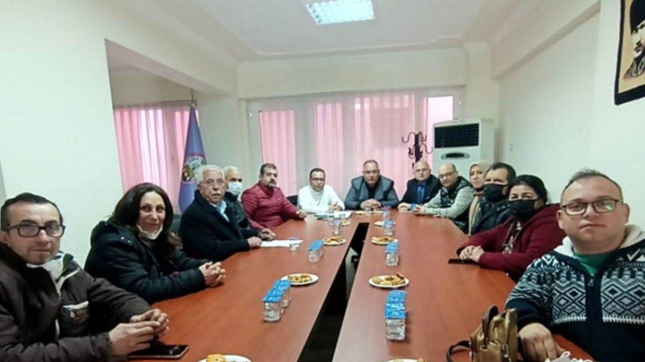Başkan Özcan terzi esnafı ile bir araya geldi