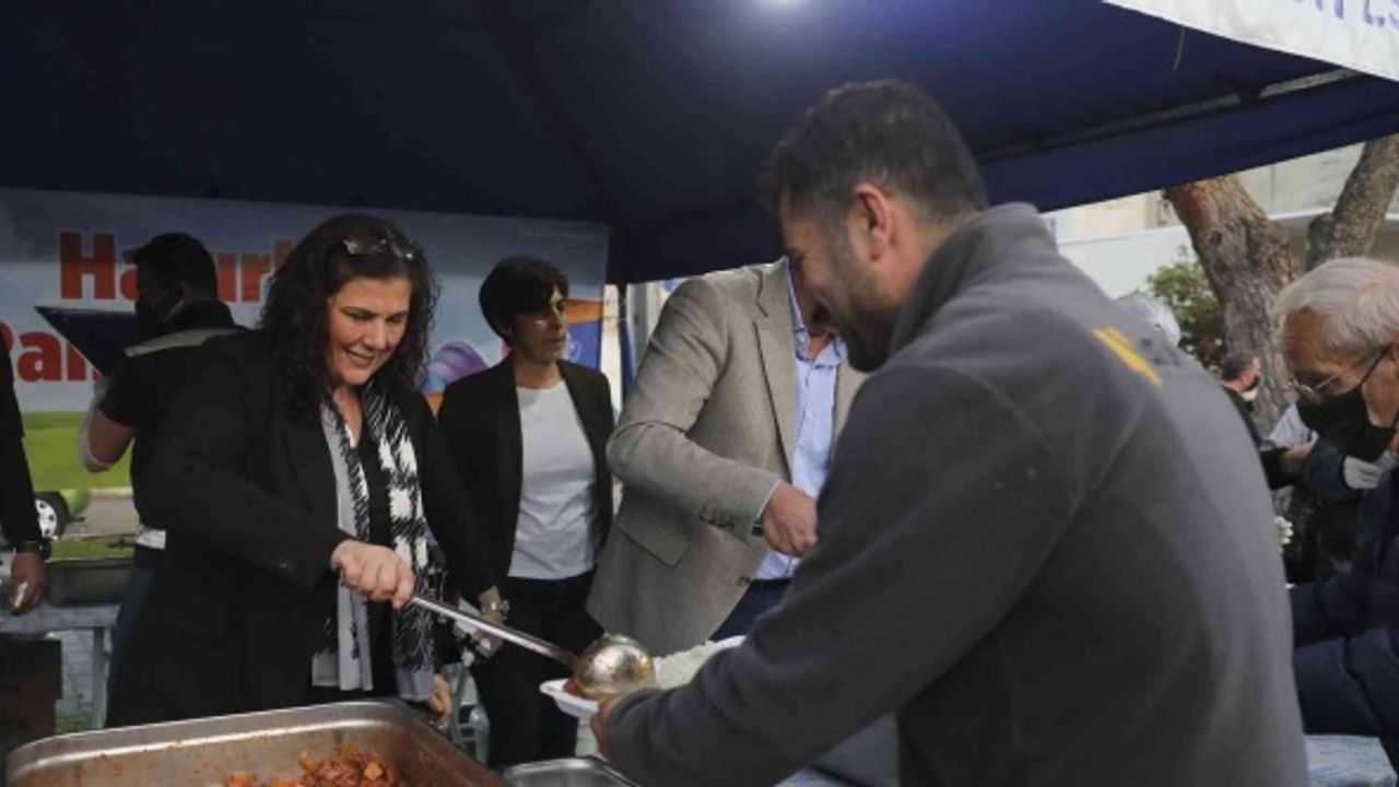 Başkan Çerçioğlu vatandaşlarla iftar sofralarında buluşuyor