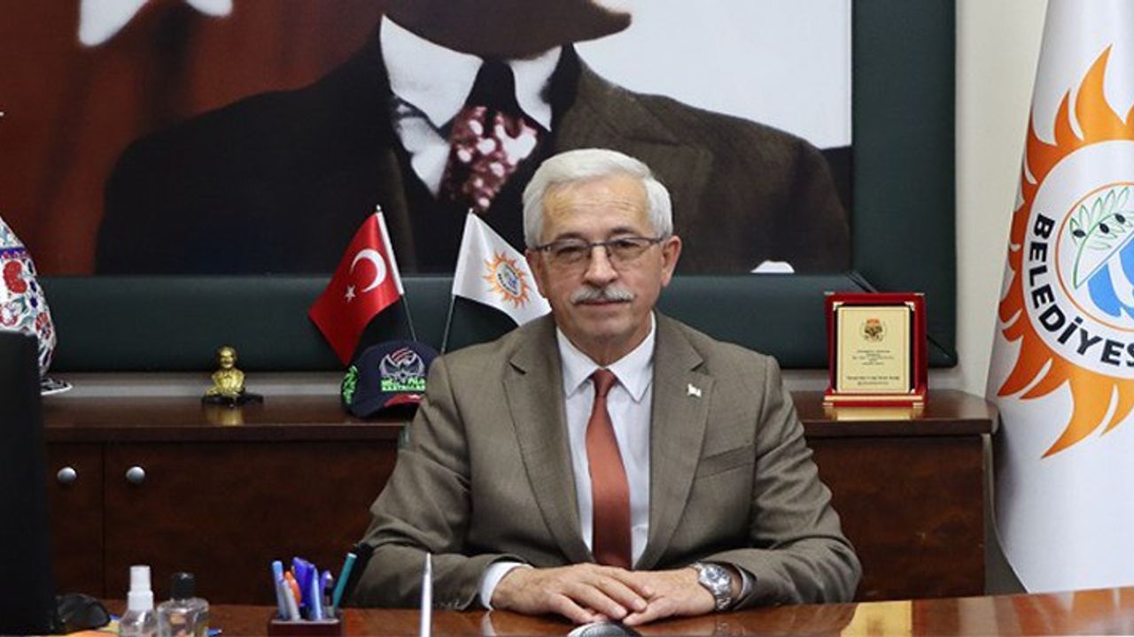 Erdek Belediye Başkanı Burhan Karışık'a bıçaklı saldırı!