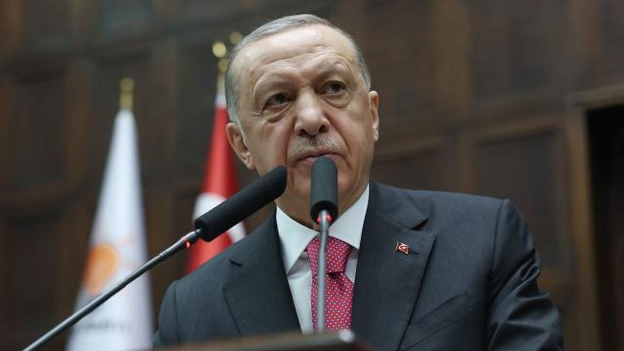 AK Parti TBMM Grubu Erdoğan'ı Cumhurbaşkanı adayı gösterilmesine karar verdi