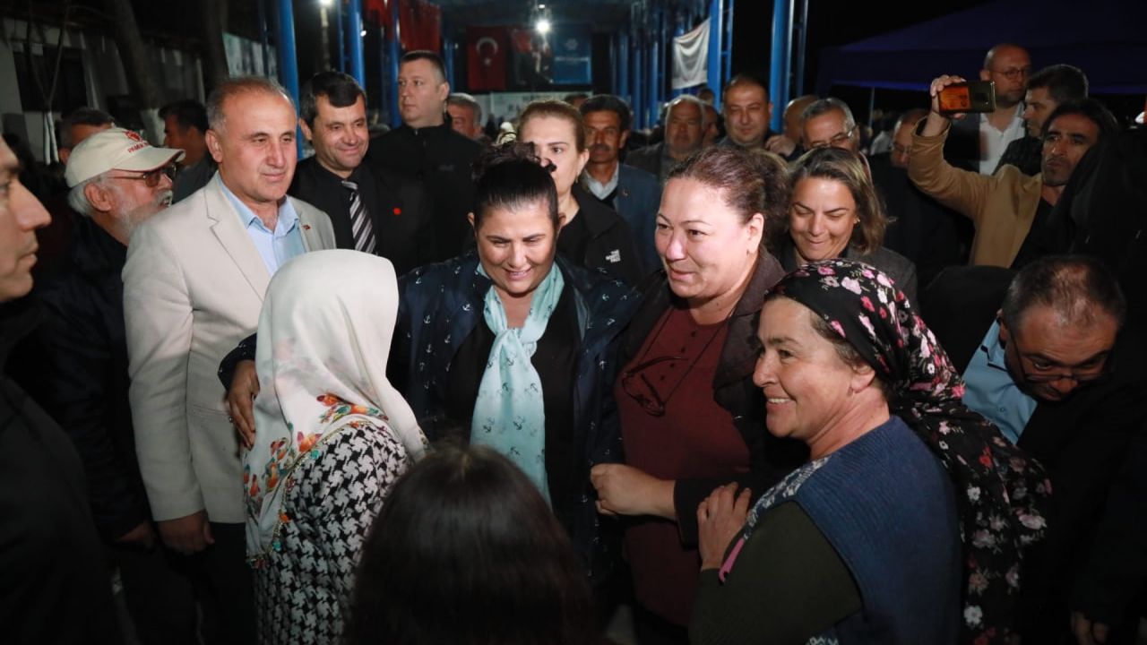 Başkan Çerçioğlu Aydınlılar ile iftar sofralarında bir araya gelmeye devam ediyor