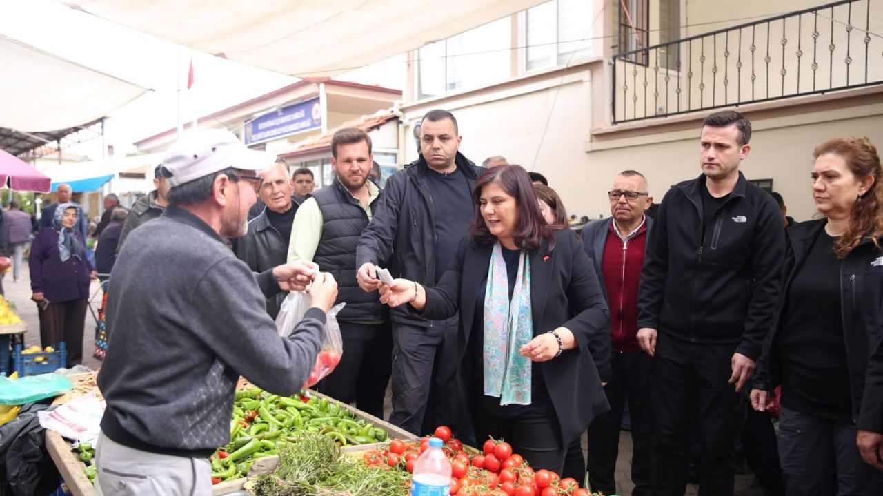 Başkan Çerçioğlu Sultanhisar ve Atça'daki pazarları ziyaret etti