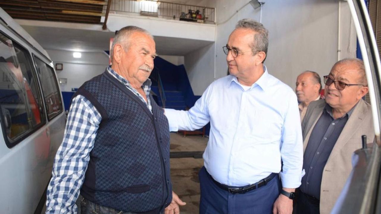 Sanayi esnafı CHP’li Tezcan’a dert yandı: “1 kutu boya 130 liradan 1.200 liraya çıktı”
