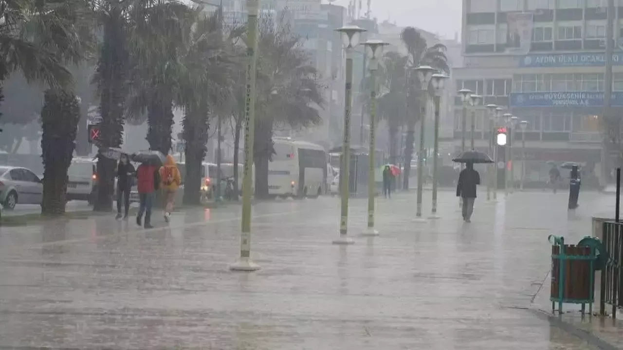 Aydın'da yağışlar etkisinin sürdürüyor