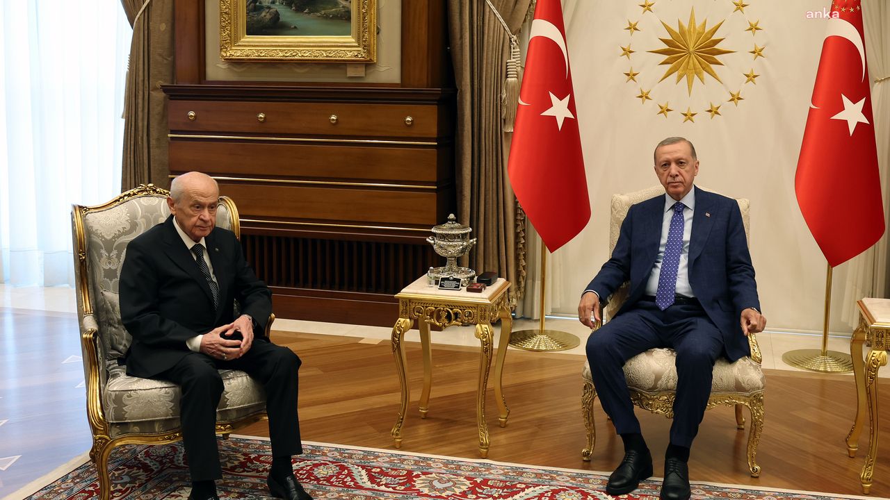 Erdoğan Bahçeli ile Cumhurbaşkanlığı’nda bir araya geldi