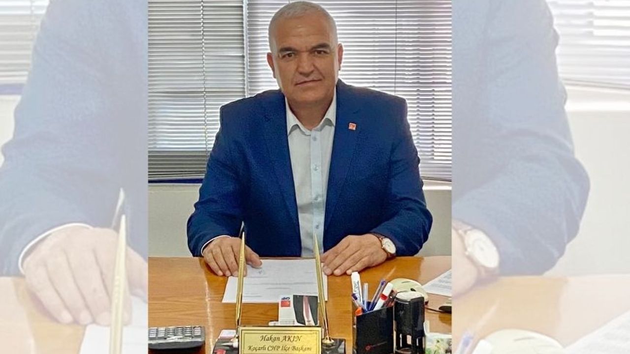 CHP Koçarlı'da Akın yeniden başkan seçildi
