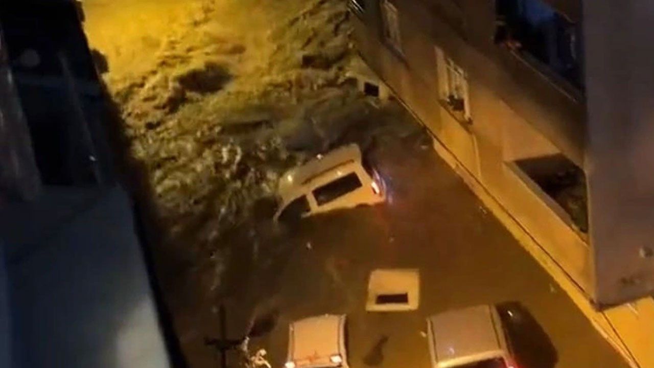 İstanbul sel felaketinde 2 ölü!