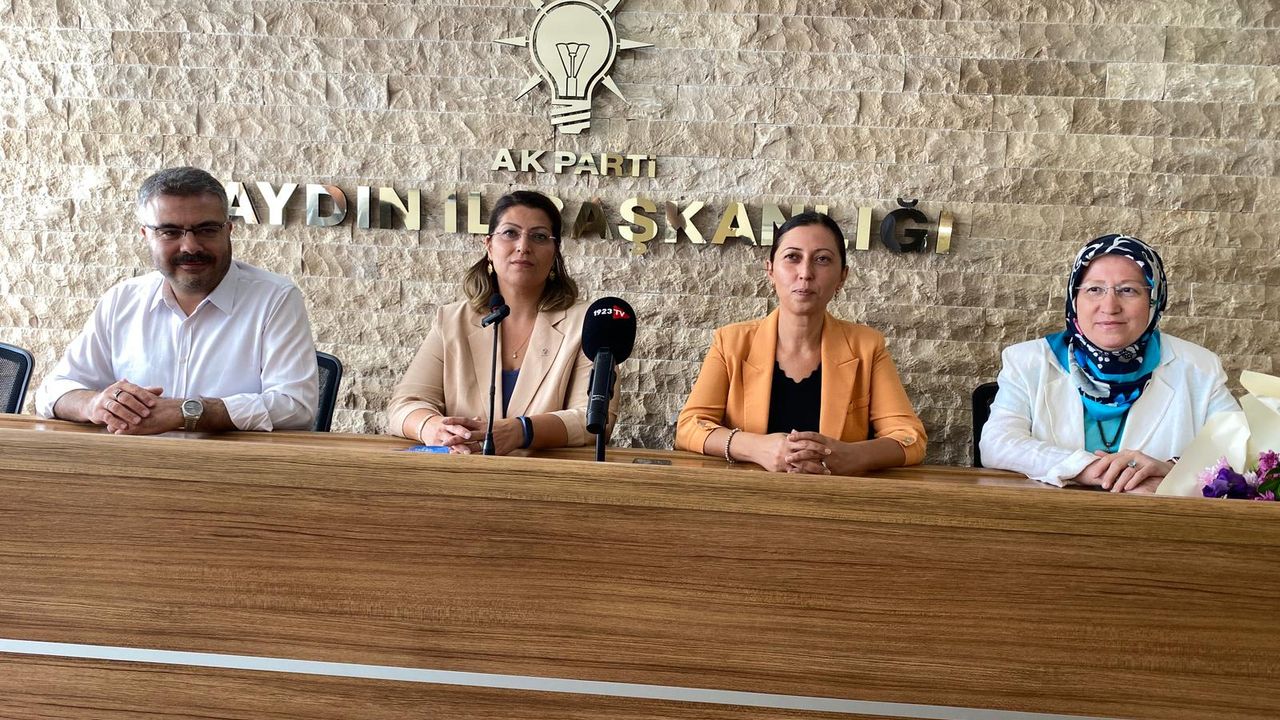 AK Parti Aydın İl Kadın Kolları Başkanı Kayır göreve başladı