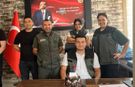 AK Partili başkanın oğlu, doğum gününü orman işletme şefinin makamında kutladı!