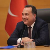 Besim Dutlulu kimdir?