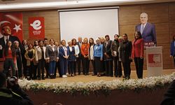 Aydın'da kadın ittifakı: 8 siyasi parti kadın milletvekili aday adayı bir araya geldi