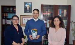 Başkan Öndeş'ten Germencikli avukatlara anlamlı jest