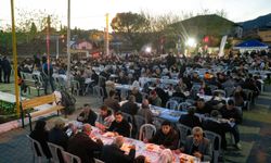 Aydın Büyükşehir Belediyesi'nin iftar sofraları halkı ağırlamaya devam ediyor