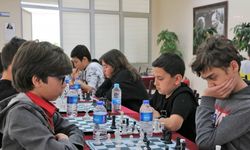 Büyükşehir'in satranç turnuvasında 96 finalist mücadele etti