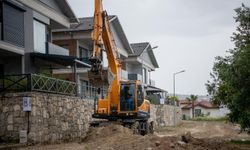 Kuşadası yollarında sezon hazırlığı sürüyor