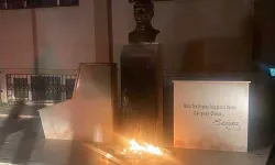 Aydın'da Atatürk büstünü yaktılar