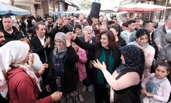Çerçioğlu'na Umurlu ve Fatih Pazar yerinde coşkulu karşılama