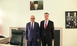 Eski başkan Erden görevi yeni başkan Ercan'a devretti