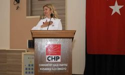 CHP Kuşadası'nda yeni Başkan Yeşilçimen oldu