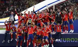 Avrupa Futbol Şampiyonası'nda kazanan İspanya