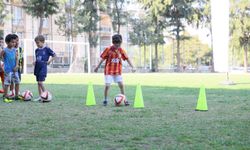 Aydın Büyükşehir Belediyesi’nin açtığı yaz kurslarında geleceğin sporcuları yetişiyor