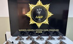 Aydın’da bir araçta 10 tabanca ele geçirildi