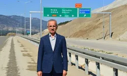 Bakan Uraloğlu trafiğe açılan otoyol için Aydın'da