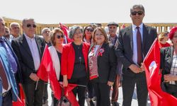 Başkan Gençay ve Didim heyeti Anıtkabir’de Ata’nın huzurunda