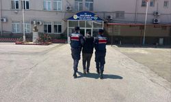 Nazilli’de dolandırıcılık suçundan aranan şahıs jandarma tarafından yakalandı