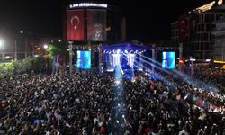 Aydın Büyükşehir Belediyesi 19 Mayıs Atatürk’ü Anma, Gençlik ve Spor Bayramı’nı 40 bin Aydınlıyla kutladı
