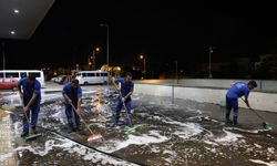 Aydın Büyükşehir Belediyesi’nin çevre bakım ve temizlik çalışmaları devam ediyor