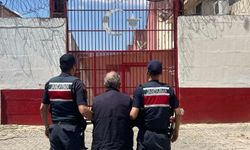 Efeler'de zimmet suçundan aranan şahıs yakalandı