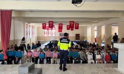 Didim ve Bozdoğan’da öğrencilere trafik eğitimi verildi