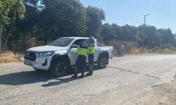 Köşk-Ödemiş yolunda jandarmadan şok trafik uygulaması