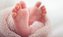 Kuşadası Devlelet Hastanesi'nde bebek skandalı
