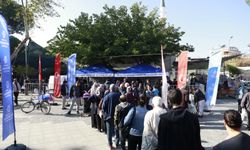 İncirliovalı vatandaşlardan Başkan Çerçioğlu’na fide teşekkürü