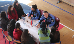Aydın'da liseli gençler polisliği tanıdı